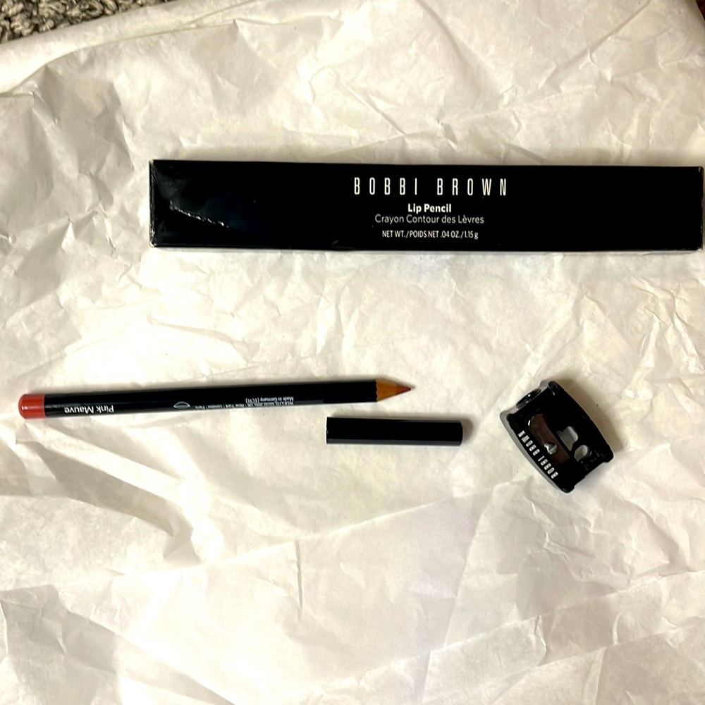 Bobbi Brown brand new in box Lip pencil with sharpener